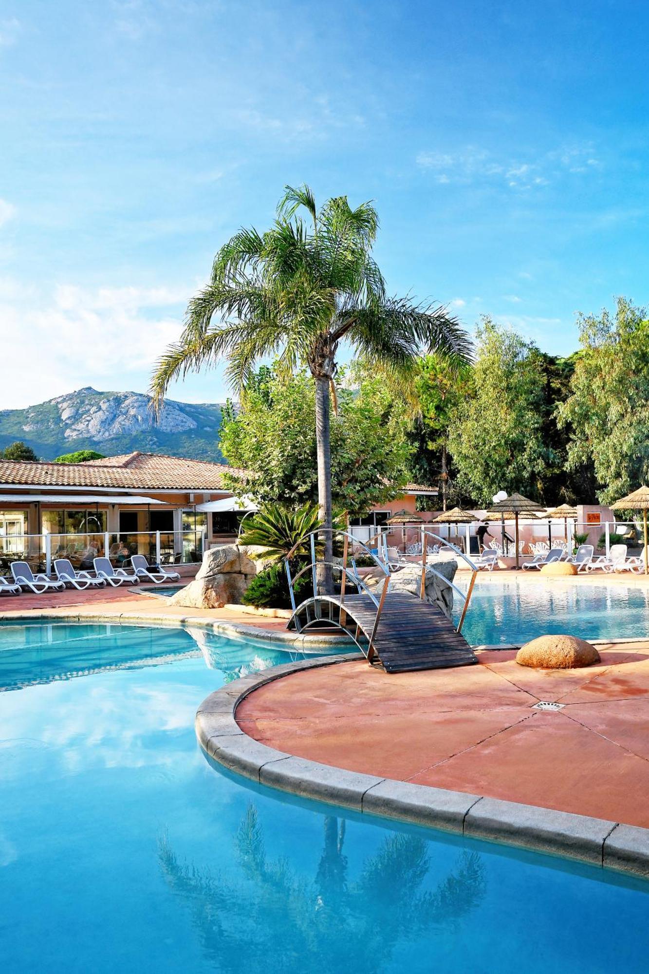 Camping Les Castors Calvi  Exterior foto